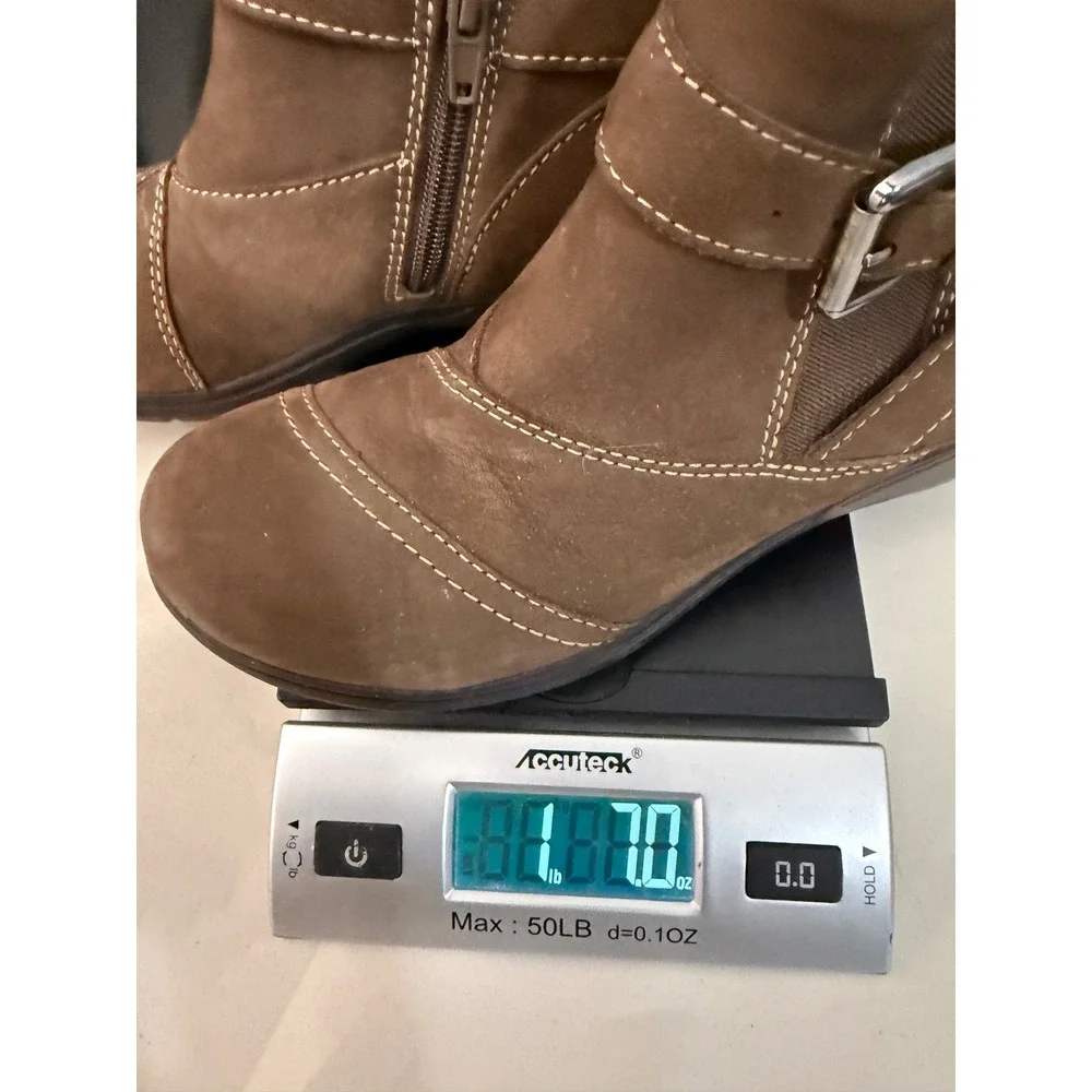 Clarks Collection Ankle Boots Womens 6.5 Brown Leather Buckle Zip 261750414040